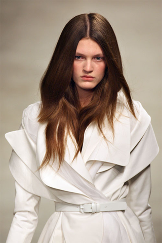 Illustration for article titled Fashion Show